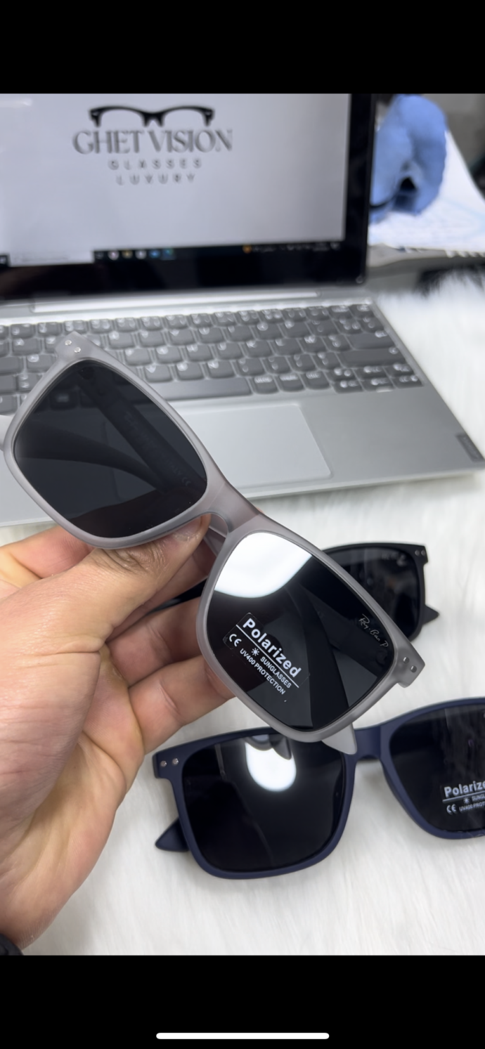 ⁦Lunettes rayban ferrari⁩ - الصورة ⁦2⁩