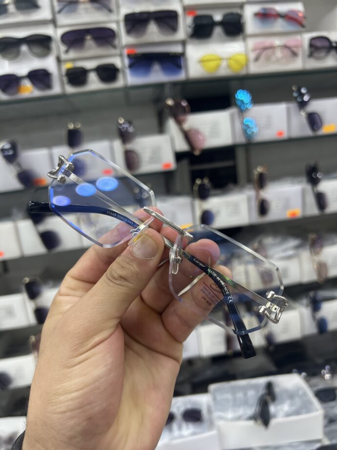 ⁦Lunettes cartier 4 saison 2⁩ - الصورة ⁦2⁩