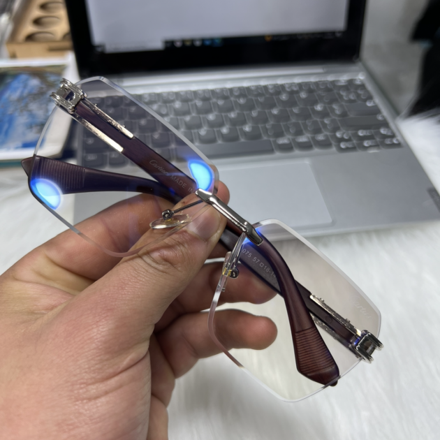 Lunettes cartier reposant